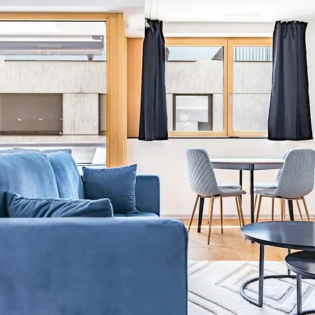 Moderne 2,5-zimmerwohnung - Direkt Am Bahnhof * Briga